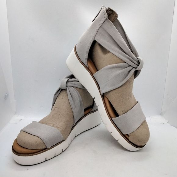 Corso Como "Blayke" Sandal Grey Fabric Ankle Back Zip Sz 5.5 - Picture 1 of 11